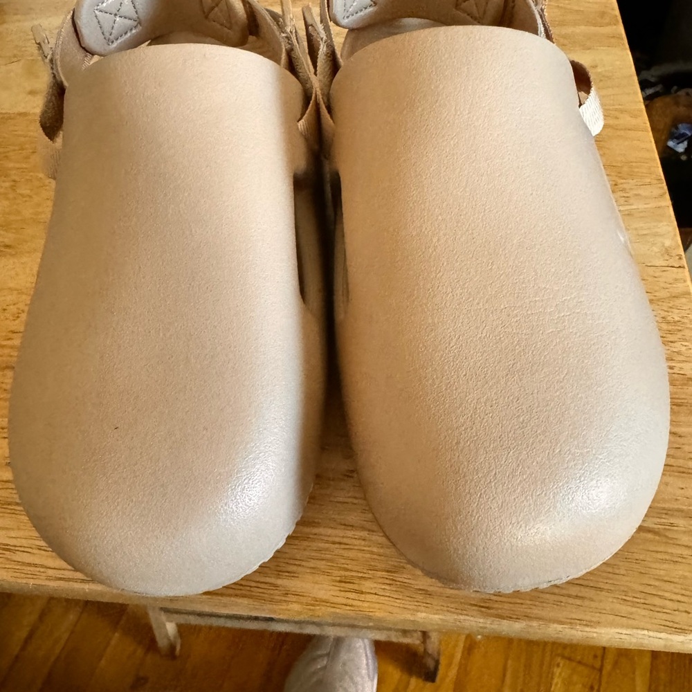 Nike calm mule